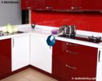 Белая кварцевая столешница для кухни с бортиком фото