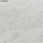Глянцевая столешница из кварцевого агломерата для кухни под мрамор фото